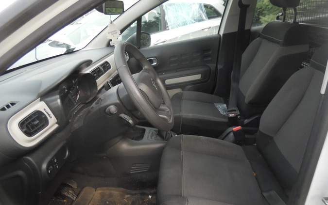 Citroen C3 cena 10900 przebieg: 287600, rok produkcji 2017 z Jedlicze małe 254